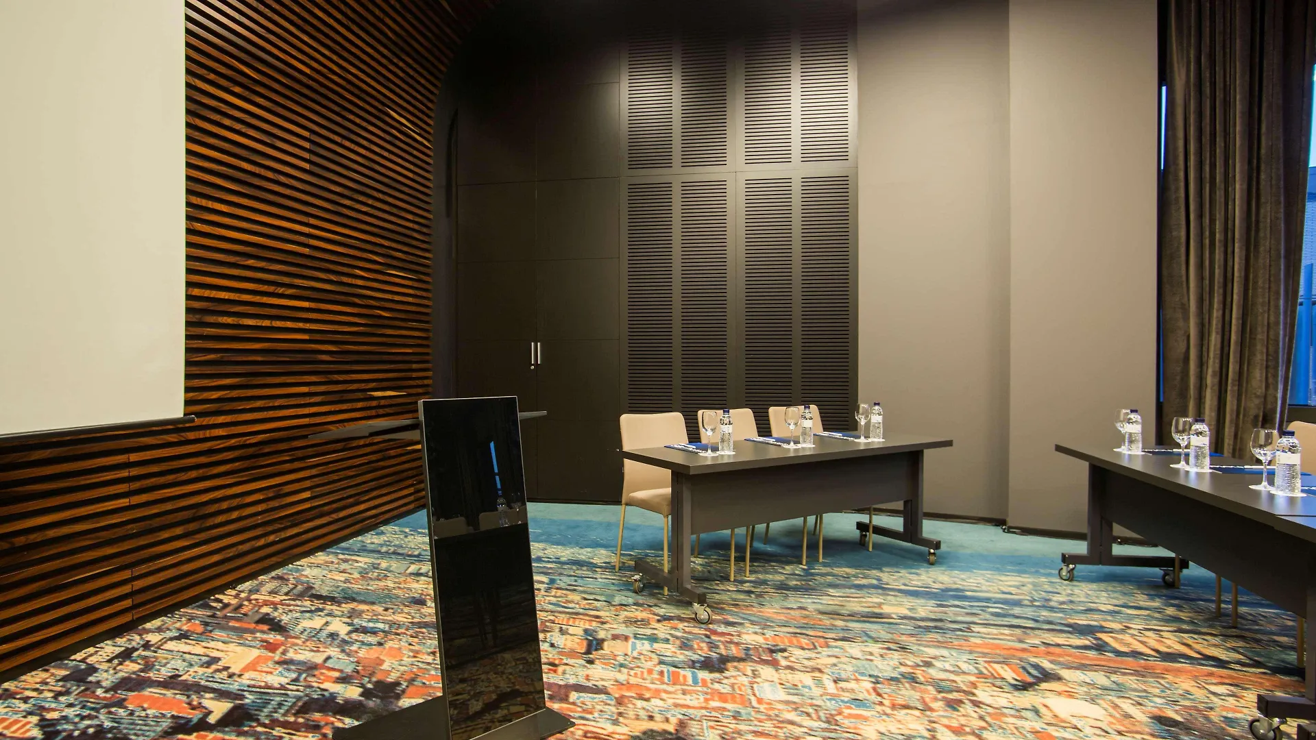 Hotel Sb Plaza Europa L'Hospitalet de Llobregat 4*,  Spain
